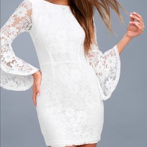 Lace Bell Sleeve Bodycon Dress